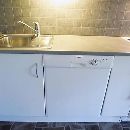 Charming House By The Sea, Lofoten! Laupstad