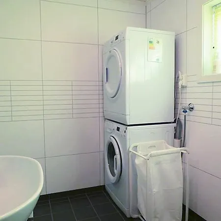 펜션 Charming House By The Sea, Lofoten! *