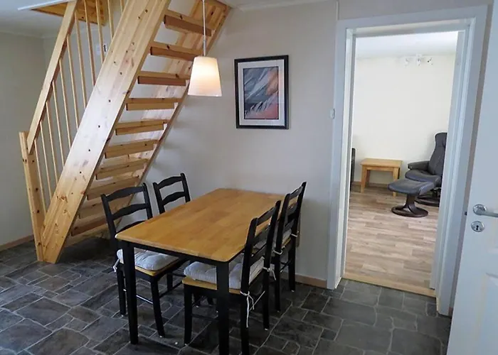 Charming House By The Sea, Lofoten! *